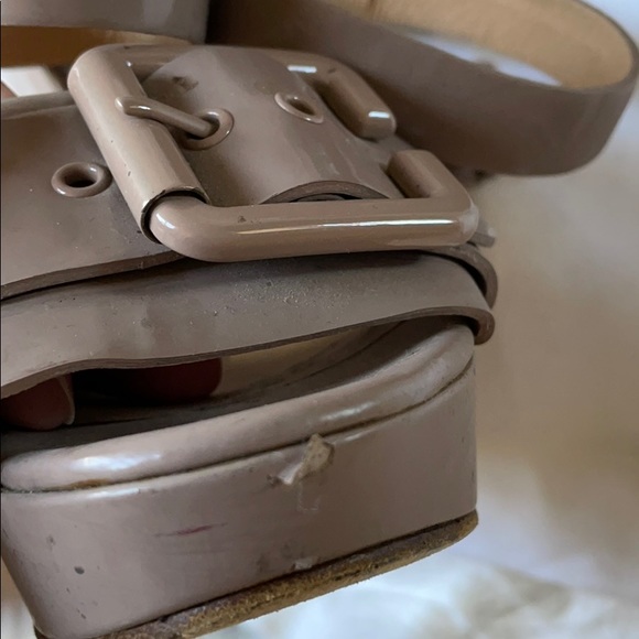 Chloe taupe patent buckle wedges - Picture 6 of 12
